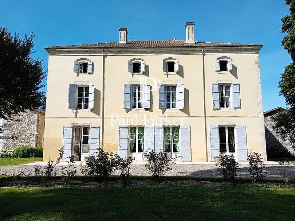 Chateau and sharecropper’s house on almost 800sqm of living space and more than 17 hectares - 3810703PEMM