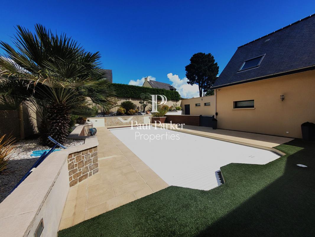 Maison Domloup 7 pièce(s) 230 m2 - 3904043PEON