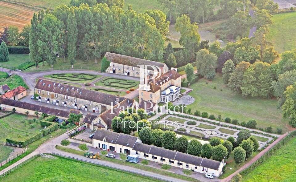 Domaine équestre sur 120 ha - 388829_3PADR