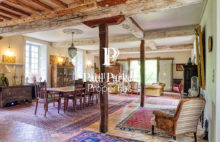 Prestigious residence Rent 9 room(s) 420 m2 - 3903863PLGI