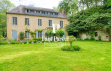 Prestigious residence Rent 9 room(s) 420 m2 - 3903863PLGI