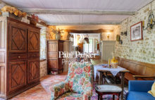 Prestigious residence Rent 9 room(s) 420 m2 - 3903863PLGI
