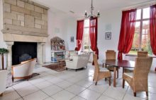 Château – Hôtel et gîtes sur 17 ha - 373782.3PADR