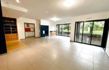 Maison Pace 8 pièce(s) 248 m2 - 4068273PEON