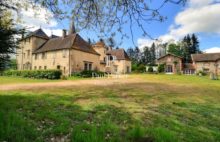 Château and vast spaces for receptions in the heart of Southern Burgundy - 4082523PSNV