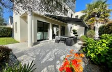 Maison  7 pièce(s) 163 m2 - 4068283PEON