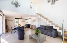 EXCEPTIONAL HOUSE IN GUJAN-MESTRAS – OPPOSITE THE PORT OF LA HUME - 4091473PPBD