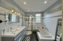 Villa Aix En Provence nord 12 pièce(s) 265 m2 + ANNEXE 38 m2 / 6 chambres /2500 m2 jardin + ANNEXE + Piscine 3 bassins - 4093033PCML