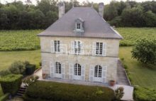 Maison de Maitre Yvrac 8 pièce(s) 250 m2 - 3697923PCMILC3PCMIL