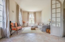 Maison de Maitre Yvrac 8 pièce(s) 250 m2 - 3697923PCMILC3PCMIL