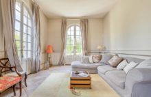 Maison de Maitre Yvrac 8 pièce(s) 250 m2 - 3697923PCMILC3PCMIL