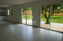ELEGANT CONTEMPORARY SINGLE-STORY HOUSE WITH LANDSCAPED GARDEN - 4126163PPBD