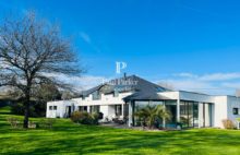 SOUS COMPROMIS -Contemporaine avec piscine intérieure - 3974803PVIH