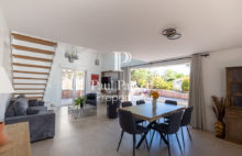 GUJAN-MESTRAS – OPPOSITE THE PORT OF LA HUME BEAUTIFUL THREE-BEDROOM VILLA HEATED POOL AND OPTION FO - 4172913PPBD