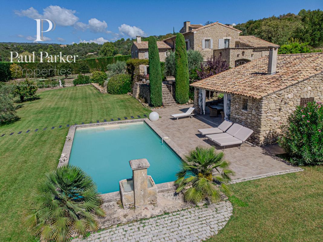 MAS en pierre 370 m2 avec piscine sur un parc de 5000m2 - 380578ZAE3PPSC