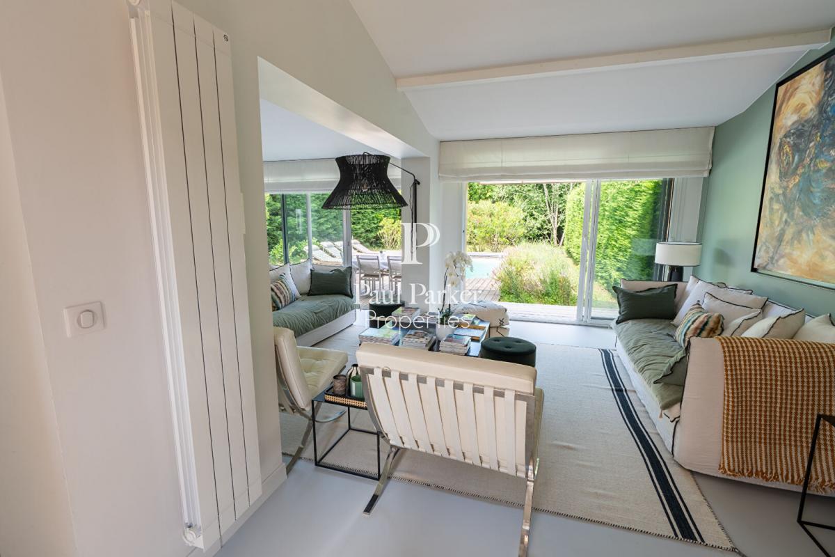 Single-storey house ? Mérignac Saint-Augustin ? 6 rooms ? 147 m² ? pool ? parking - 4098493PCMILA3PCMIL