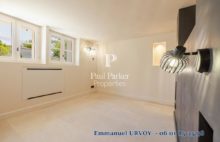 SOLE AGENT – PROVENCE – Property with pool and garden - 4210843PUVE