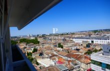 Bordeaux Meriadeck appartement dernier étage trois chambres ascenseur et parking - 4229053PPBD
