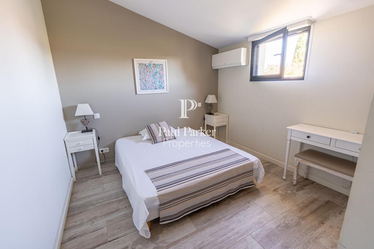 House ? Bordeaux Saint-Augustin / Caudéran ? Pool ? Double Garage ? 290 m² - 4024203PCMILA3PCMIL
