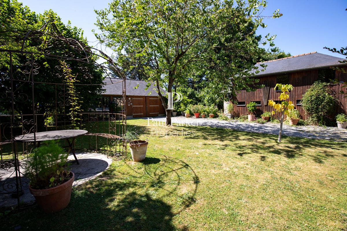 Demeure de prestige  12 pièce(s) 430 m2 - 4147113PEON