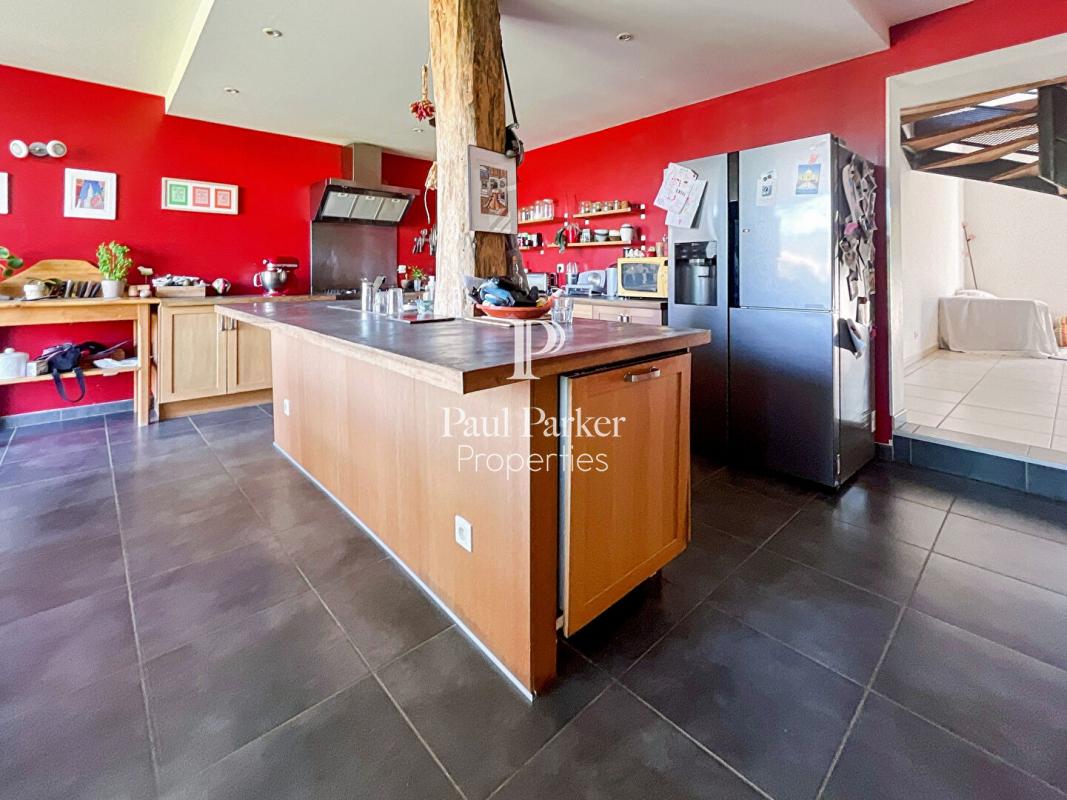 Maison de pays Barbezieux Saint Hilaire 7 pièces piscine 4 chambres dépendances 307 m2 - 3898573PCMILC3PCMIL