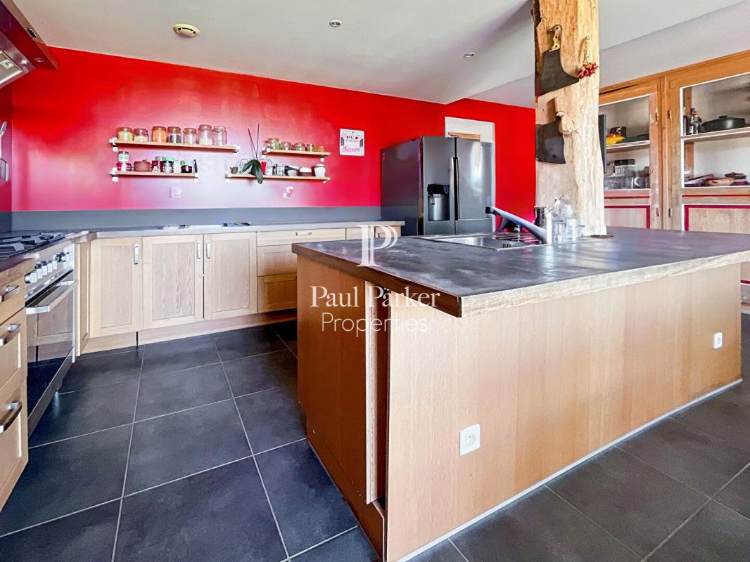 Maison de pays Barbezieux Saint Hilaire 7 pièces piscine 4 chambres dépendances 307 m2 - 3898573PCMILC3PCMIL