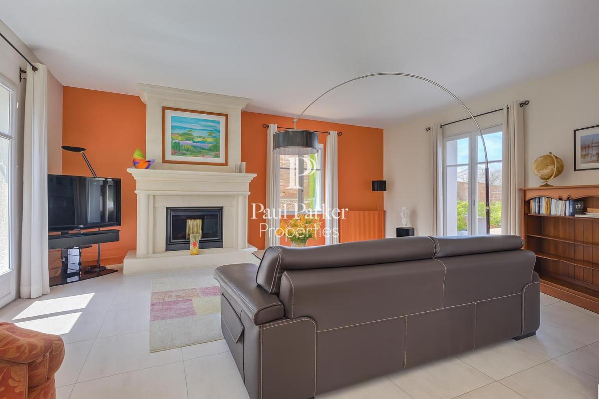 Maison 8 pièces Mérignac piscine, garage, jardin de 850 m² - 4166173PCMILB3PCMIL