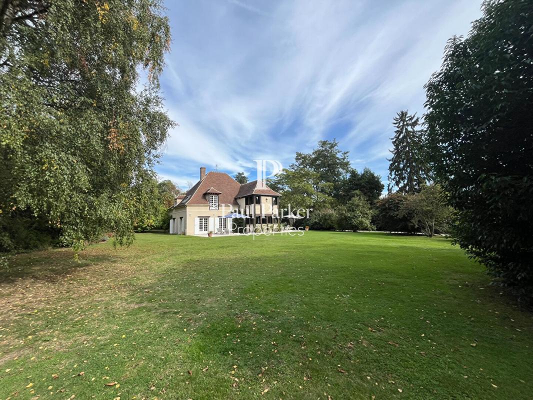 Propriété  Chamant proche Senlis 9 pièces 240 m2 parc de 2700 m² - 4238613PCMILA3PCMIL