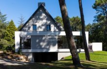 Architect-Designed Home with Heated Pool A Refined Retreat on the Edge of Vannes - 4276383PVIH