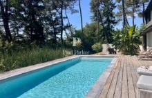 Architect-Designed Home with Heated Pool A Refined Retreat on the Edge of Vannes - 4276383PVIH
