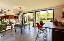 Architect-Designed Home with Heated Pool A Refined Retreat on the Edge of Vannes - 4276383PVIH