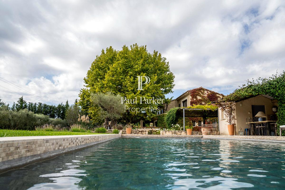 Mas ancien rénové-  Saint Remy De Provence 8 pièce(s) 260 m2 - 4252933PEPN13PEPN