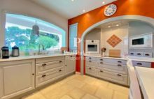 Le Cannet – Élégante villa provençale avec piscine, nichée dans un écrin verdoyant - 42576328113PMVORZ