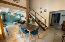 A vendre maison rénovée à Grans 150m2 avec un terrain de 5300m2 - 4317183PKCH