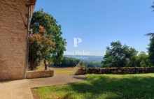 Sud Agen : Ensemble immobilier : 14 pièces, 450m2,  Composée d’une Chartreuse du XVII, 3 Gites, Dépendances, Piscine, Parc, Vue - 4322423PTOE