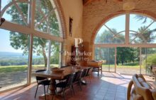 Sud Agen : Ensemble immobilier : 14 pièces, 450m2,  Composée d’une Chartreuse du XVII, 3 Gites, Dépendances, Piscine, Parc, Vue - 4322423PTOE