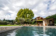 Mas ancien rénové-  Saint Remy De Provence 8 pièce(s) 260 m2 - 4252933PEPN23PEPN