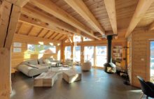 Demeure de prestige CHALET à MONTGENÈVRE   Alpes du Sud 8 pièce(s) 190 m2  surface habitable / 4 Chambres +1 Suite /  2 Terrasses + Jacuzzi / Séjour cuisine 62 m2/ Garage X2 - 4304123PCML