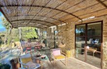 Demeure de prestige Lourmarin – Mas XVIIIème de caractère  – trame contemporaine 198 m2  habitables / Terrain 6200 m2 / 4 chambres / 1 studio 19 m2 / 1 annexe 20 m2 - 4329143PCML