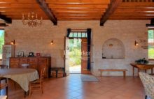 AGEN Nord : Ensemble immobilier du18ème, 12 pièce(s) 480 m², Dépendances – Grange – Ecurie- Piscine- Parc et terres 8 ha - 4341473PTOE