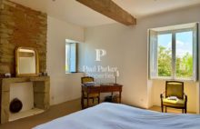 MORBIHAN – Ancien presbytère du 17e. siècle entièrement rénové  en coeur du bourg  de PLESCOP – 10 pièces 278 m2 - 4058533PVIH