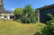 MORBIHAN – Ancien presbytère du 17e. siècle entièrement rénové  en coeur du bourg  de PLESCOP – 10 pièces 278 m2 - 4058533PVIH