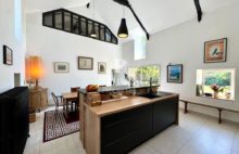 MORBIHAN – Ancien presbytère du 17e. siècle entièrement rénové  en coeur du bourg  de PLESCOP – 10 pièces 278 m2 - 4058533PVIH