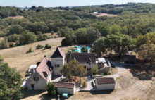 Domaine Gourdon avec piscine sur 13.5 hectares de terrain - 4352523PPBRA