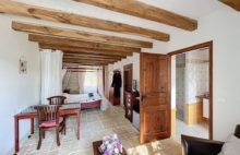 Domaine Gourdon avec piscine sur 13.5 hectares de terrain - 4352523PPBRA