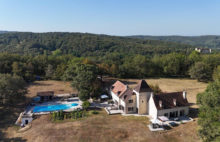 Domaine Gourdon avec piscine sur 13.5 hectares de terrain - 4352523PPBRA