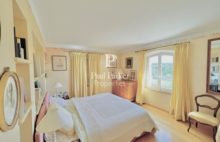 Maison d&rsquo;Architecte  Puyricard – Aix En Provence  nord 12 pièce(s) 360 m2 surfaces habitable / 6 chambres / 1 T2 indépendant / domaine de 1,2 hectare - 4333863PCML