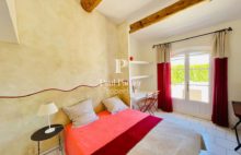 Maison d&rsquo;Architecte  Puyricard – Aix En Provence  nord 12 pièce(s) 360 m2 surfaces habitable / 6 chambres / 1 T2 indépendant / domaine de 1,2 hectare - 4333863PCML