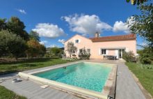 Propriété avec vue panoramique, vaste dépendance et piscine - 4255683PSNV