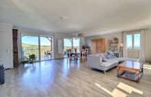 Propriété avec vue panoramique, vaste dépendance et piscine - 4255683PSNV